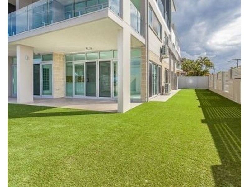 1/133 Flinders Parade, Scarborough QLD 4020