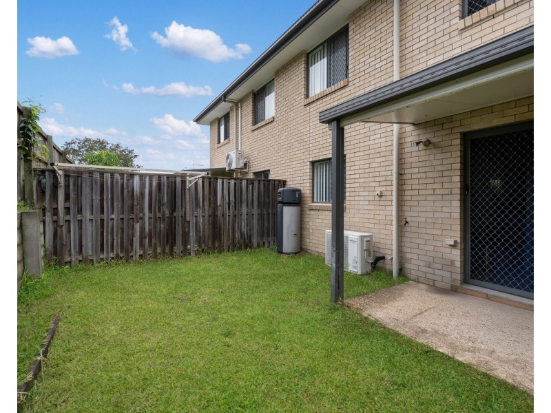 2/11-13 Montree Circuit, Kallangur QLD 4503