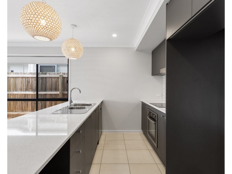 1/27 Neale Road, Morayfield QLD 4506