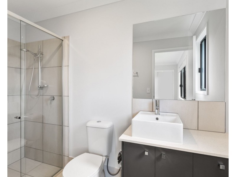 1/27 Neale Road, Morayfield QLD 4506