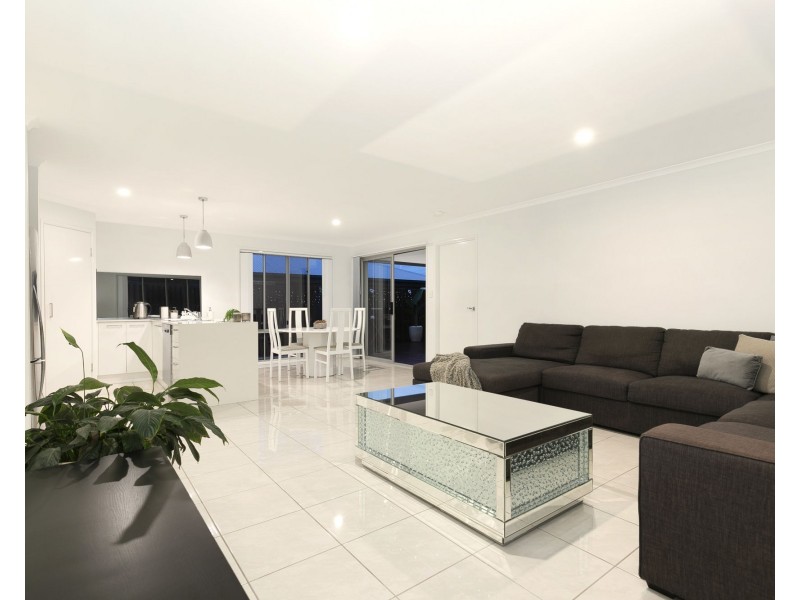 7 Grainger Circuit, Burpengary QLD 4505