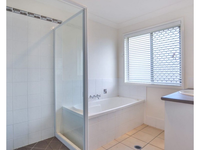 1 Cooba Court, Narangba QLD 4504