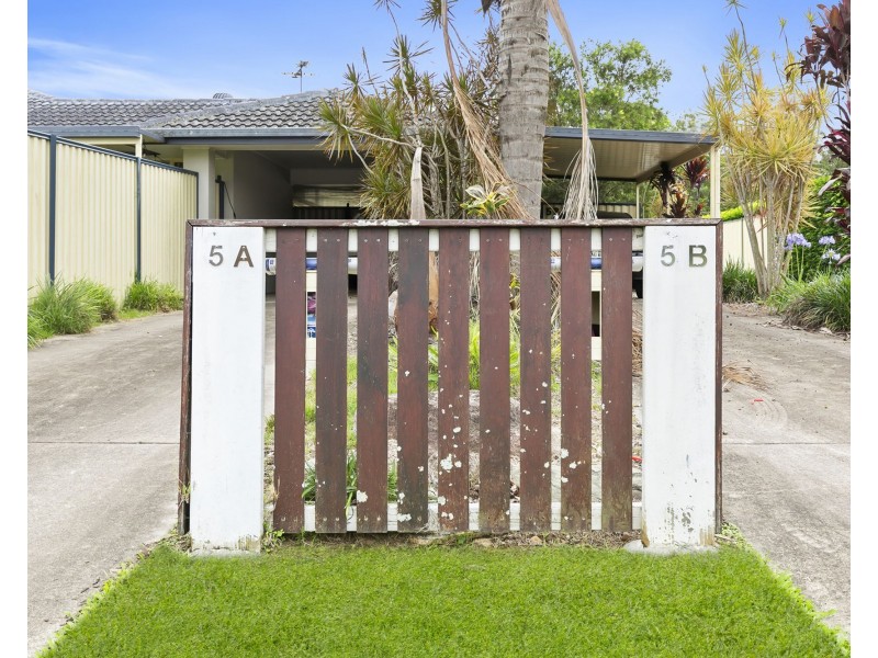 5 Ulster Drive, Bellmere QLD 4510