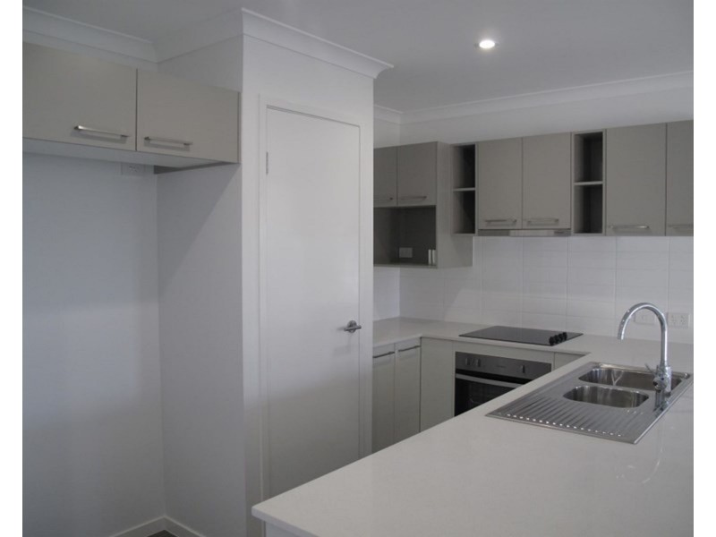 1/74 Olympic Court, Upper Caboolture QLD 4510