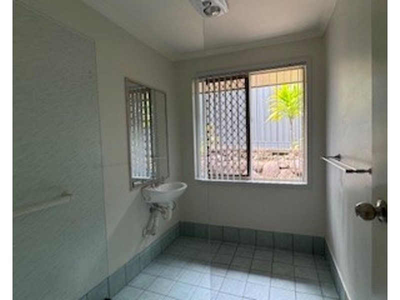 4 Wyara Court, Petrie QLD 4502