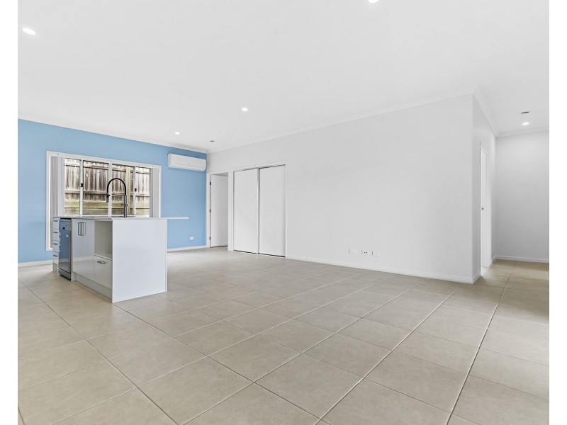 1/7 Neale Road, Morayfield QLD 4506