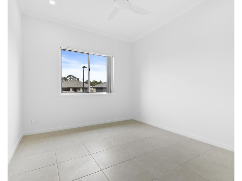 2/7 Neale Road, Morayfield QLD 4506