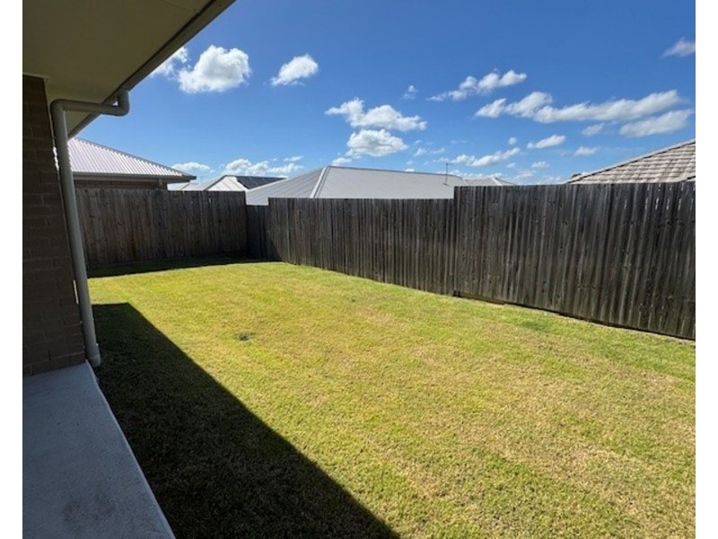 50 Regatta Court, Burpengary QLD 4505