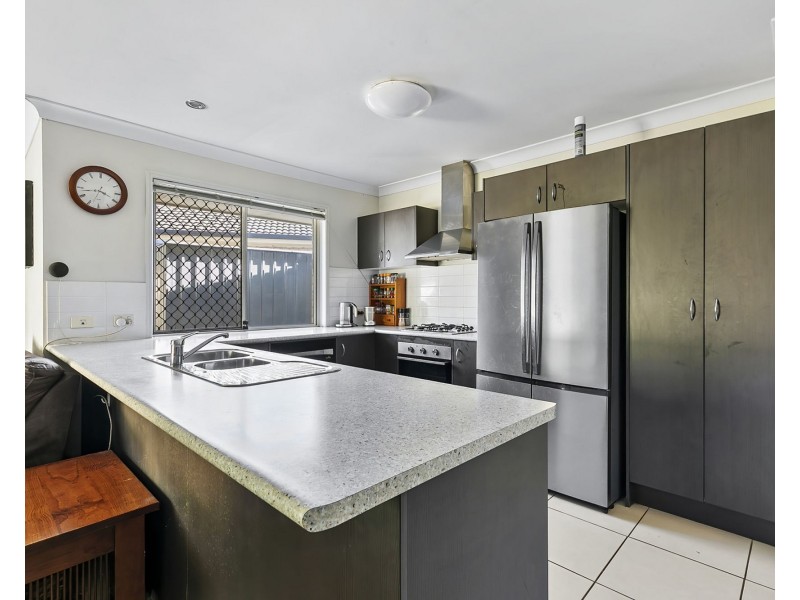 19 Outlook Court, Kallangur QLD 4503