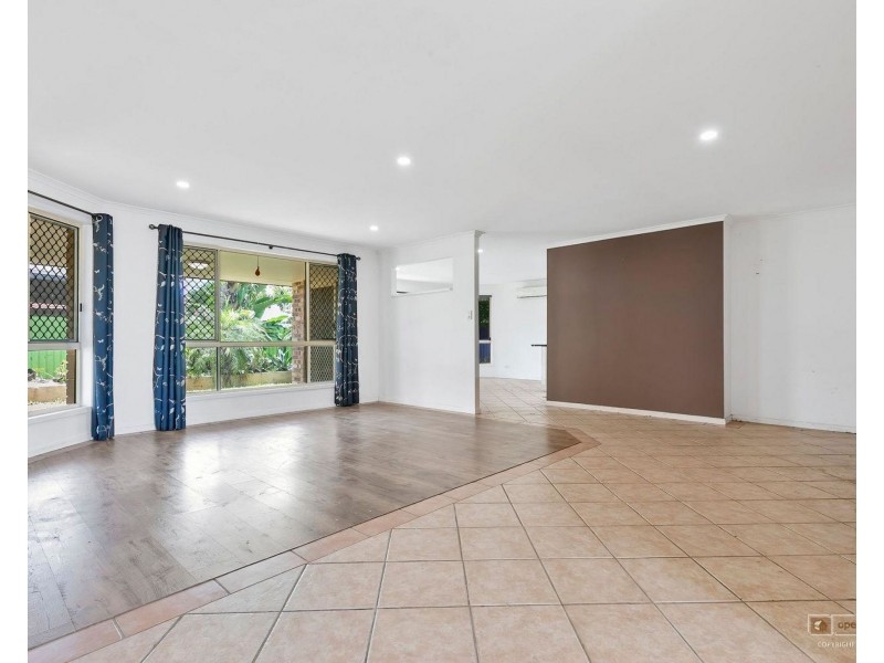15 Garden Terrace, Kallangur QLD 4503