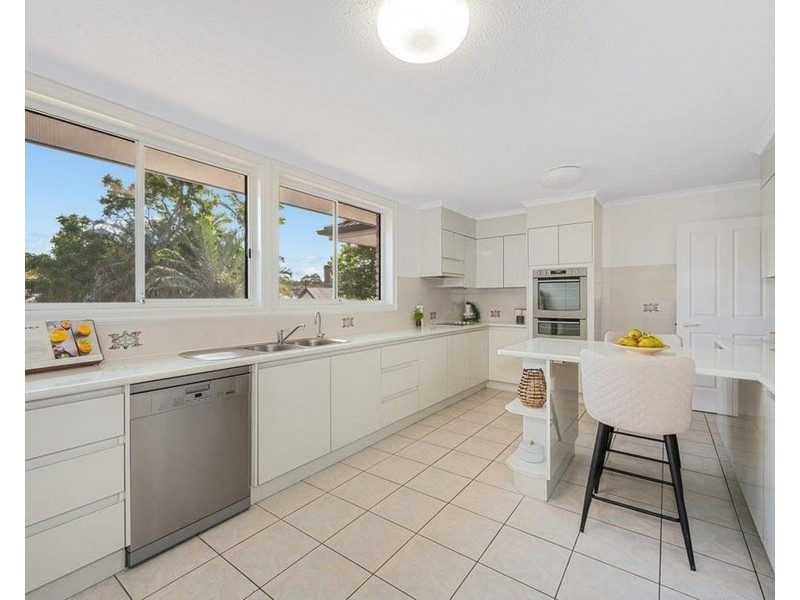 4 Nosworthy Close, Chermside West QLD 4032