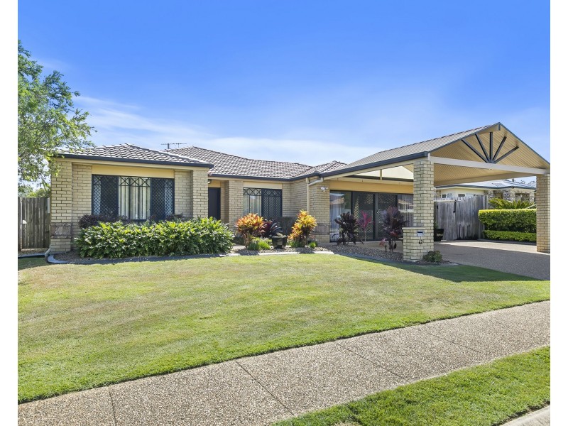 62 Pine River Drive, Murrumba Downs QLD 4503