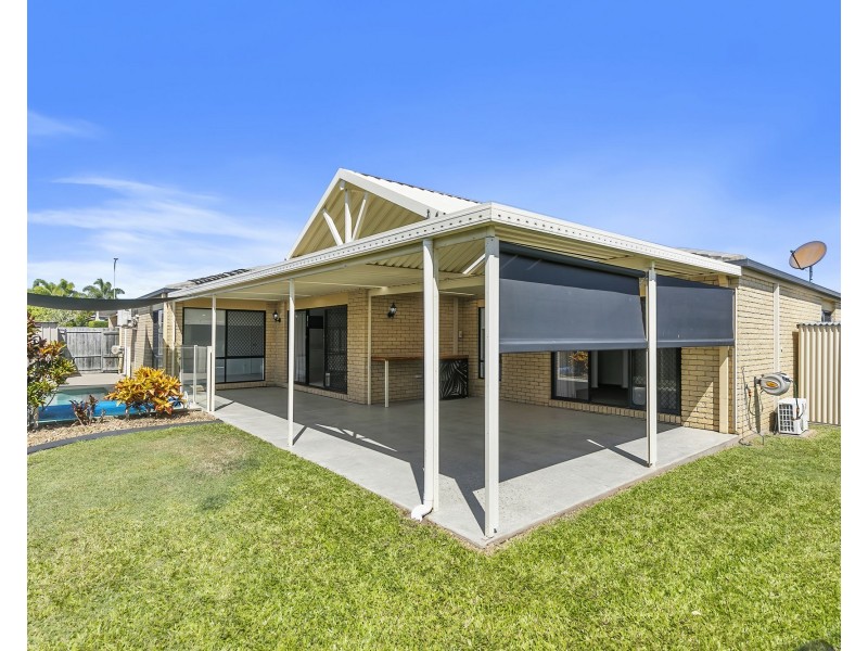 62 Pine River Drive, Murrumba Downs QLD 4503