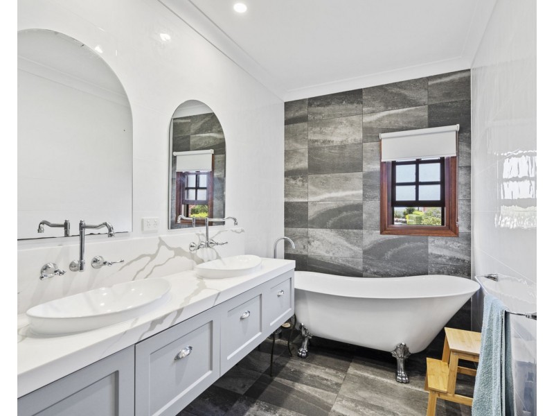 7 Hawkhurst Court, Murrumba Downs QLD 4503