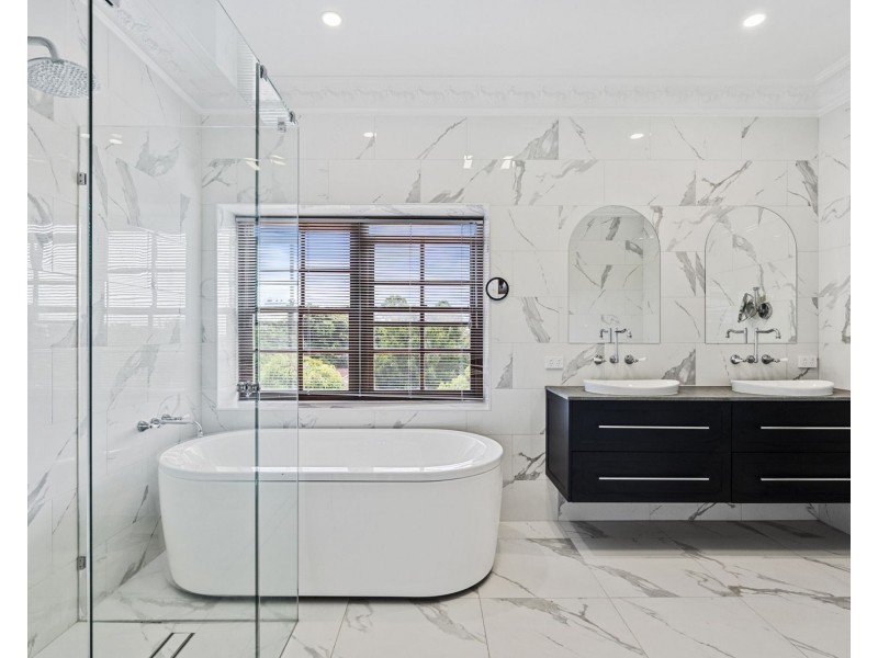 7 Hawkhurst Court, Murrumba Downs QLD 4503