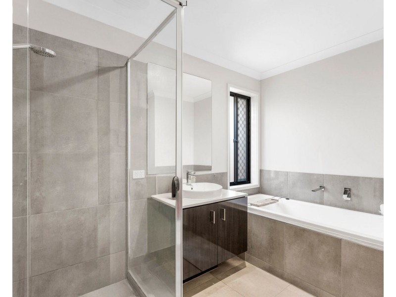 116 Campbell Drive, Mango Hill QLD 4509