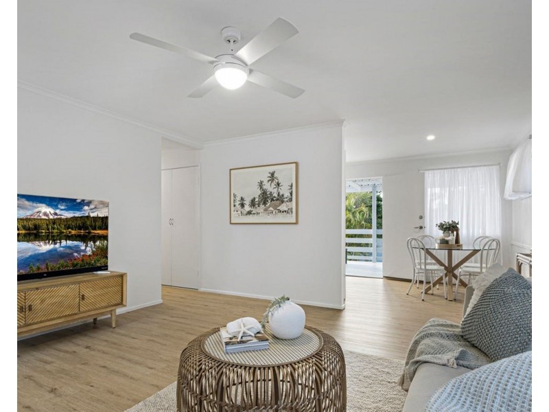 27 Seymour St, Deception Bay QLD 4508