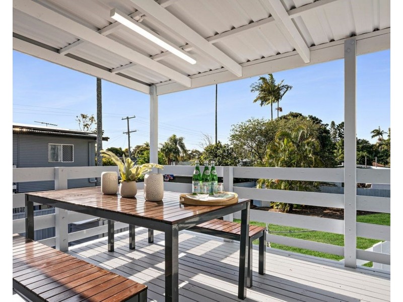 27 Seymour St, Deception Bay QLD 4508