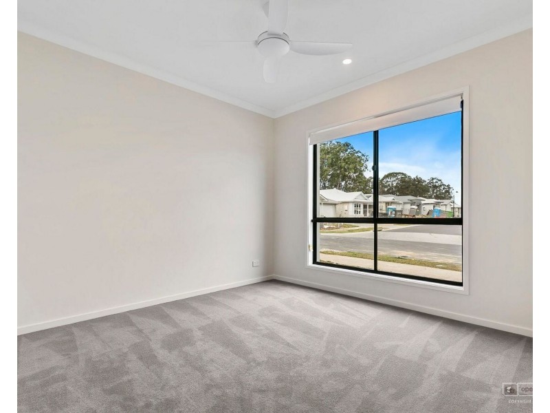 16 Freshwater Street, Morayfield QLD 4506