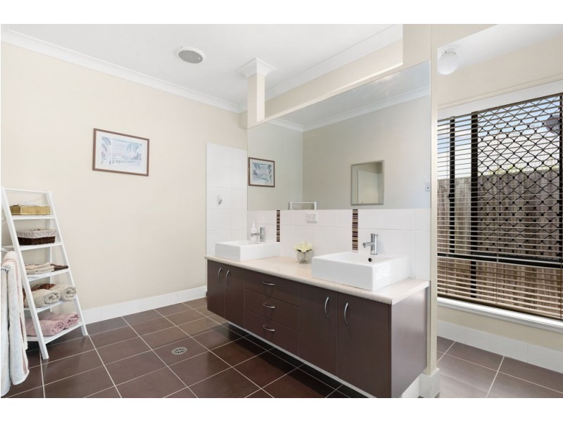 22 Quoll Circuit, North Lakes QLD 4509