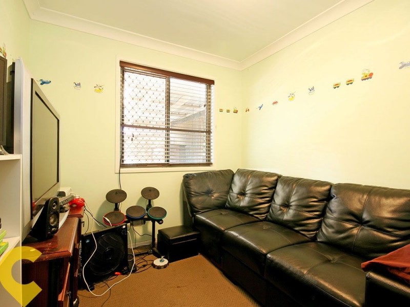 5 Poplar Place, Kallangur QLD 4503