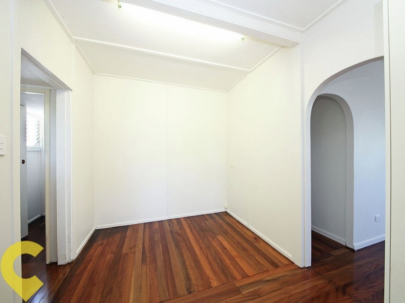 8 Fortnam Street, Banyo QLD 4014