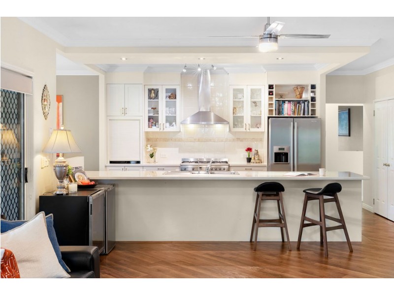 12 Lookout Place, Narangba QLD 4504