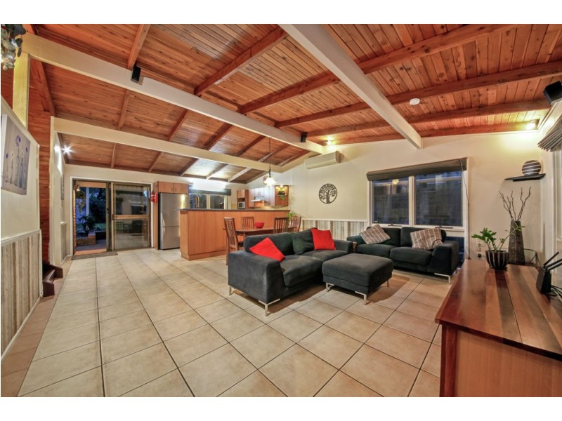 4 Lerose Avenue, Kallangur QLD 4503