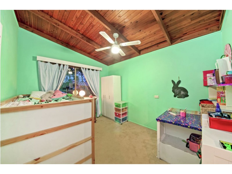 4 Lerose Avenue, Kallangur QLD 4503