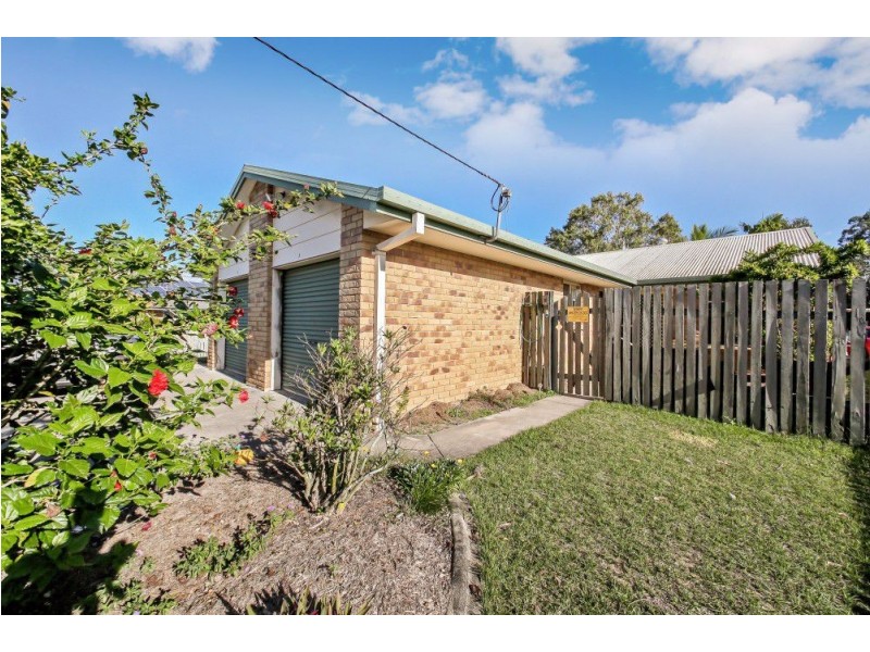 4 Farrer Court, Morayfield QLD 4506