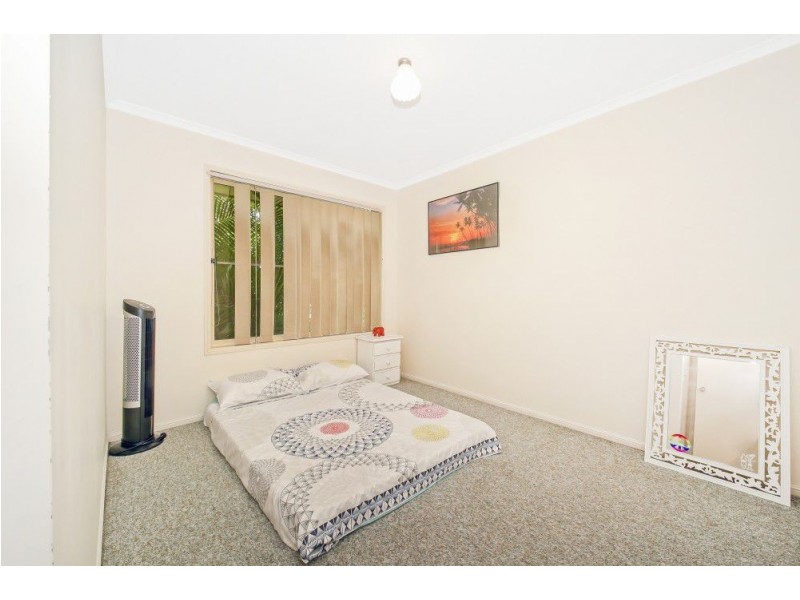 4 Farrer Court, Morayfield QLD 4506
