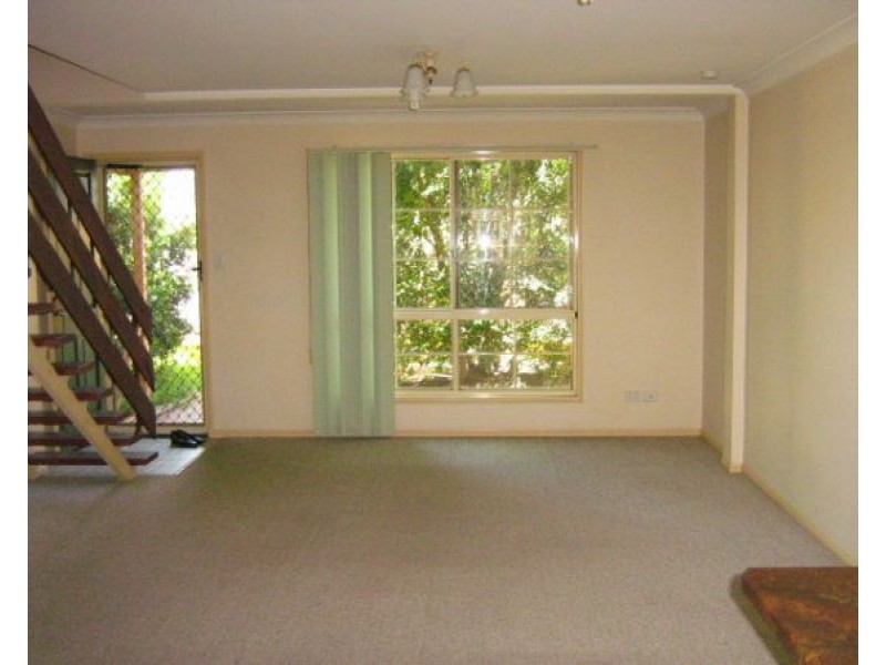 3/16 Hayes Street, Caboolture QLD 4510