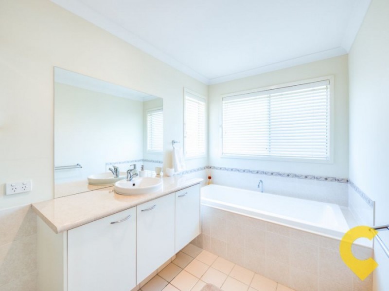 9 Allenby Close, North Lakes QLD 4509