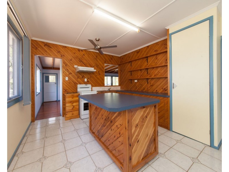 52 Holmes Street, Brighton QLD 4017