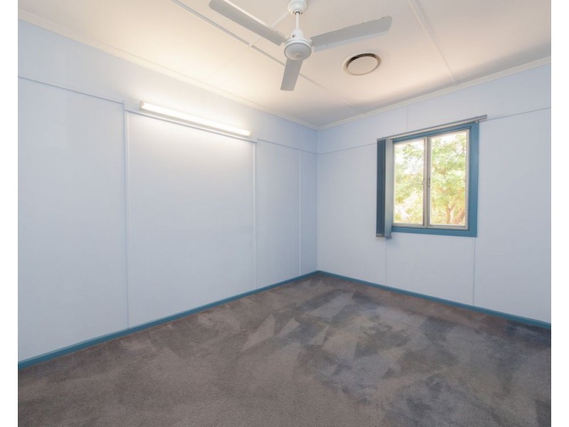 52 Holmes Street, Brighton QLD 4017