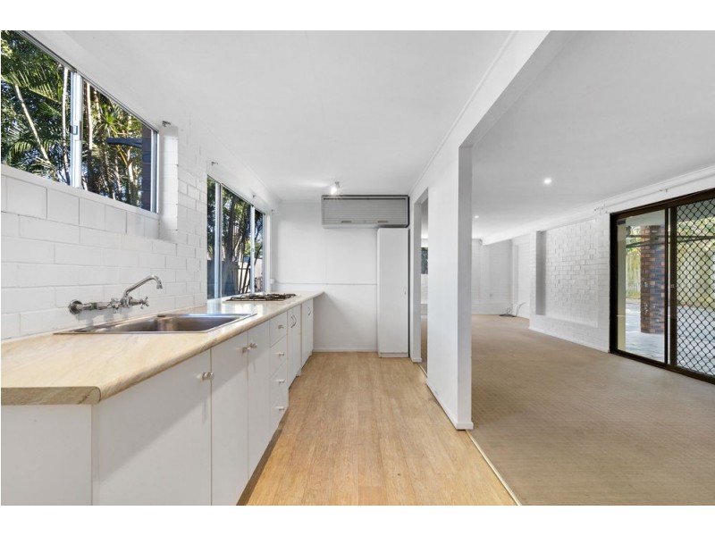 15 Water Street, Deception Bay QLD 4508
