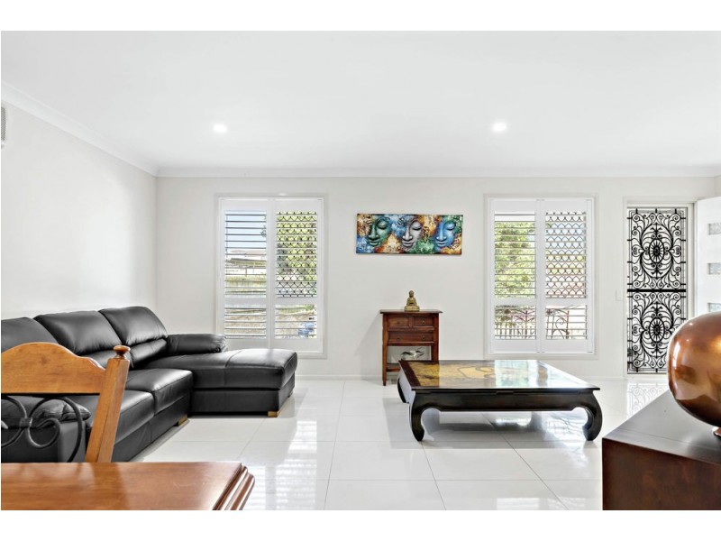 21 Donnelly Drive, Kallangur QLD 4503