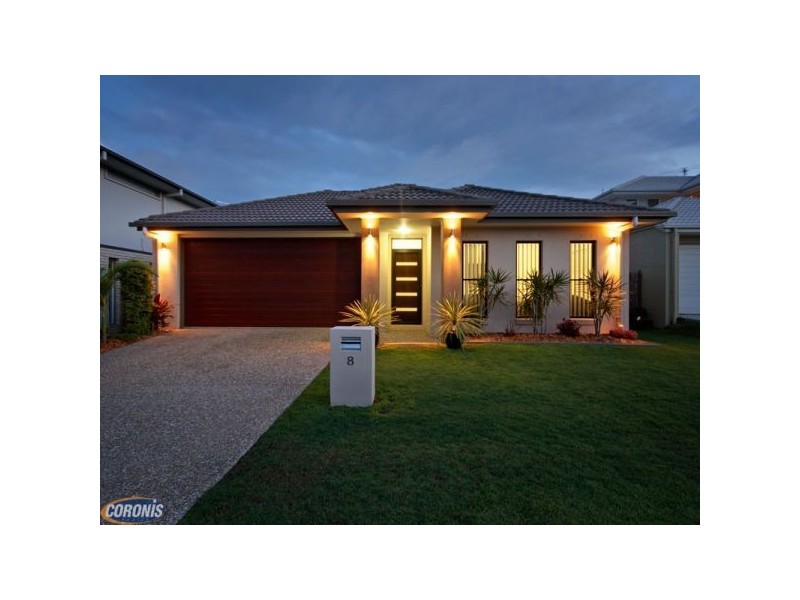 8 Rawlins Crescent, North Lakes QLD 4509