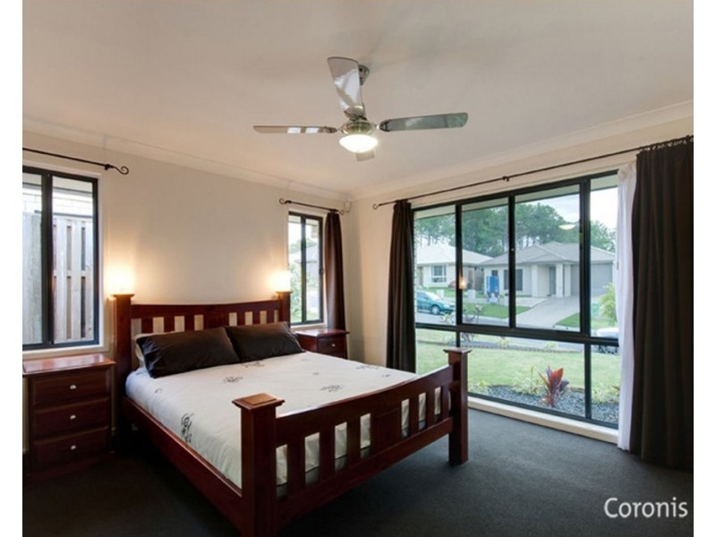 15 Sunstone Circuit, Mango Hill QLD 4509