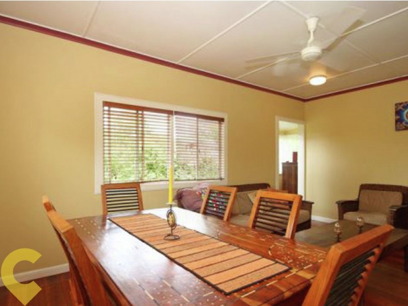 2 Herbert Street, Scarborough QLD 4020