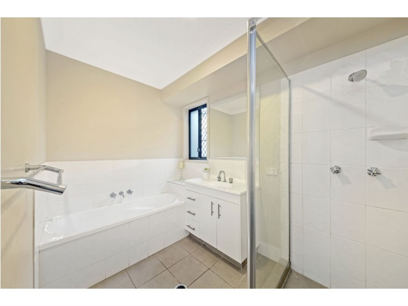 4 Moonie Crescent, North Lakes QLD 4509