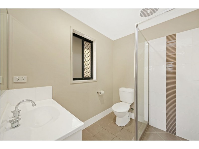 4 Moonie Crescent, North Lakes QLD 4509