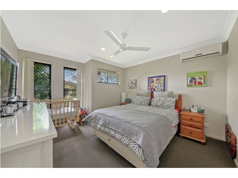 4 Moonie Crescent, North Lakes QLD 4509