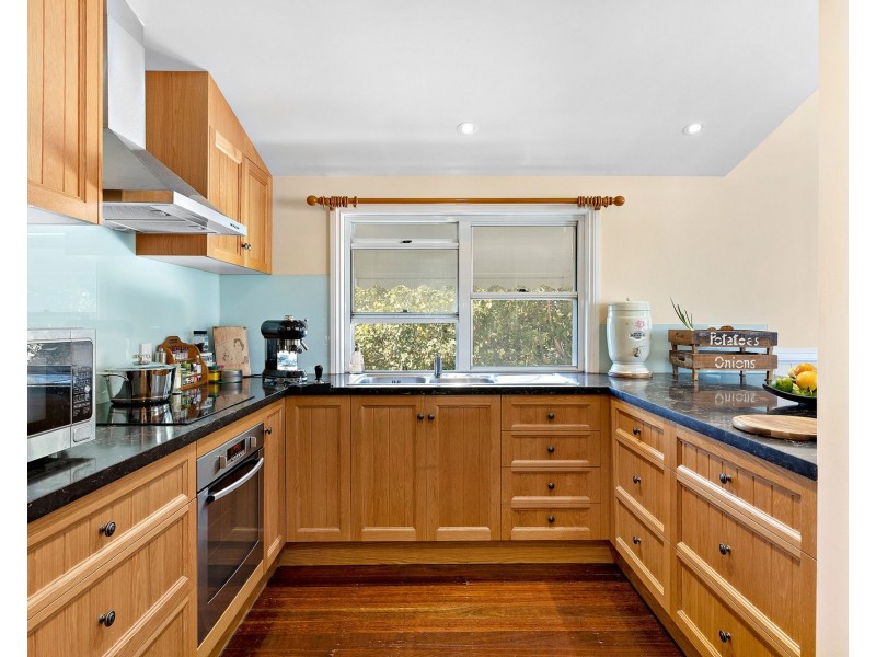 17 Beaconsfield Street, Margate QLD 4019