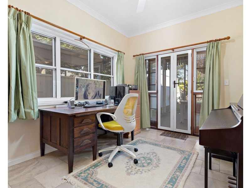 17 Beaconsfield Street, Margate QLD 4019