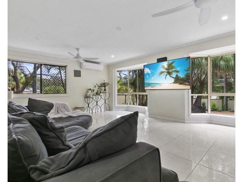 71 Firetail Court, Morayfield QLD 4506