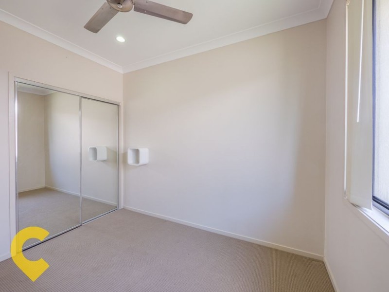 5 Friars Crescent, North Lakes QLD 4509