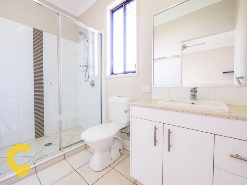 5 Friars Crescent, North Lakes QLD 4509