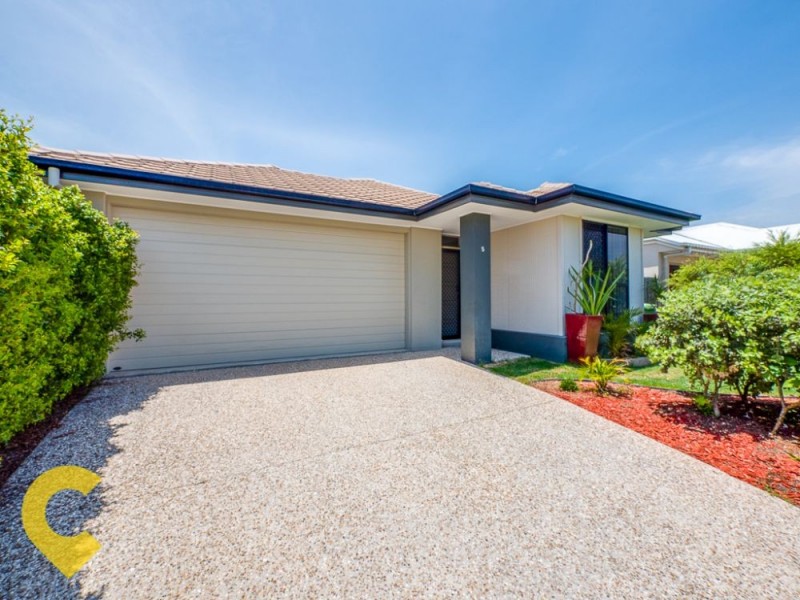 5 Friars Crescent, North Lakes QLD 4509