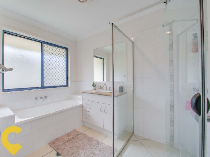 31 Burns Parade, Kallangur QLD 4503